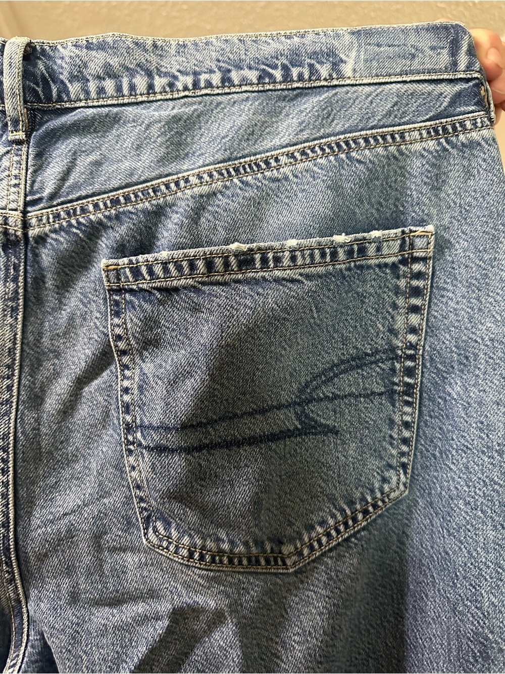 American Eagle Outfitters Light Blue Wide Leg Jeans - Picture 6 of 10